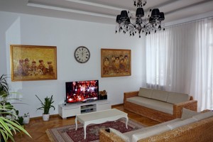  Office, R-20374, Liuteranska, Kyiv - Photo 1