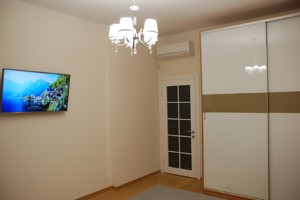 Apartment R-21570, Tutunnyka Vasylia (Barbiusa Anri), 53, Kyiv - Photo 15
