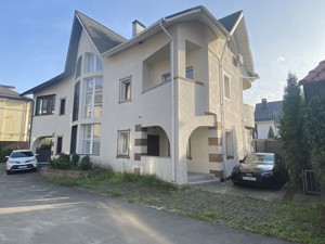 House Rybalskyi prov., Kozyn (Koncha-Zaspa), D-38875 - Photo
