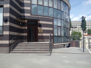  Office, P-32053, Tutunnyka Vasylia (Barbiusa Anri), Kyiv - Photo 9