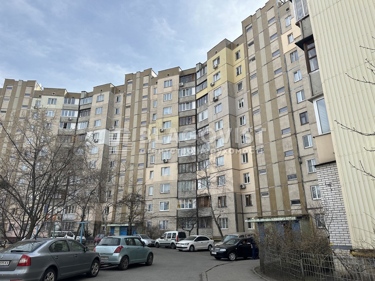 Трехкомнатная квартира ул. Срибнокильская 22а Киев аренда R-63124 |  100realty.ua