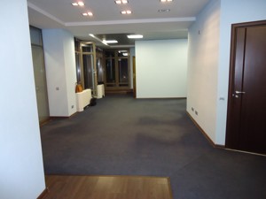  Office, Velyka Vasylkivska (Chervonoarmiiska), Kyiv, C-88401 - Photo 3