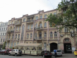 Apartment Kominternu (Petliury Symona), 12, Kyiv, R-62091 - Photo2